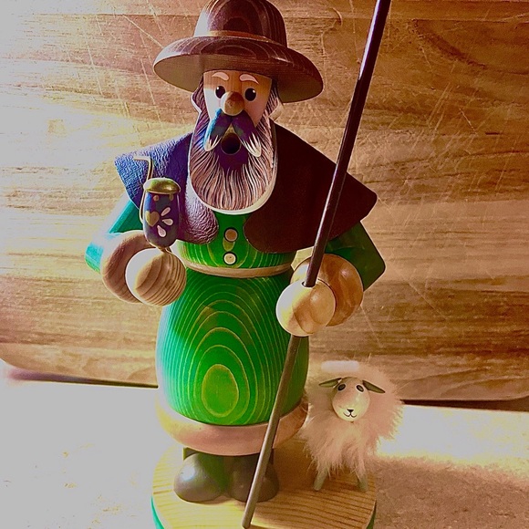 Smoking Shepherd Man. Old World Christmas .Not a Nutcracker. 17 th century - Picture 2 of 11